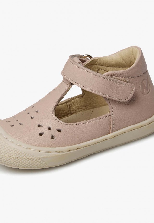 premiers_pas_naturino_indis_rose-poudré-5